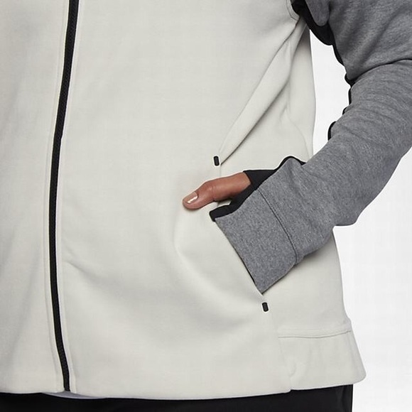 Nike Sportswear Tech Fleece Full Zip Plus Size - Picture 3 of 5